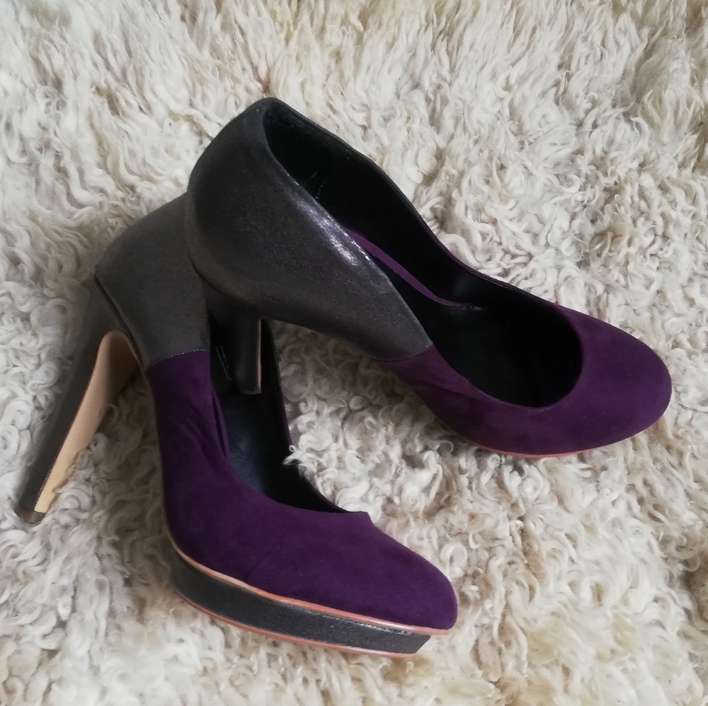 2 color Heels silver/purple by Never 2 Hot, Sz.9